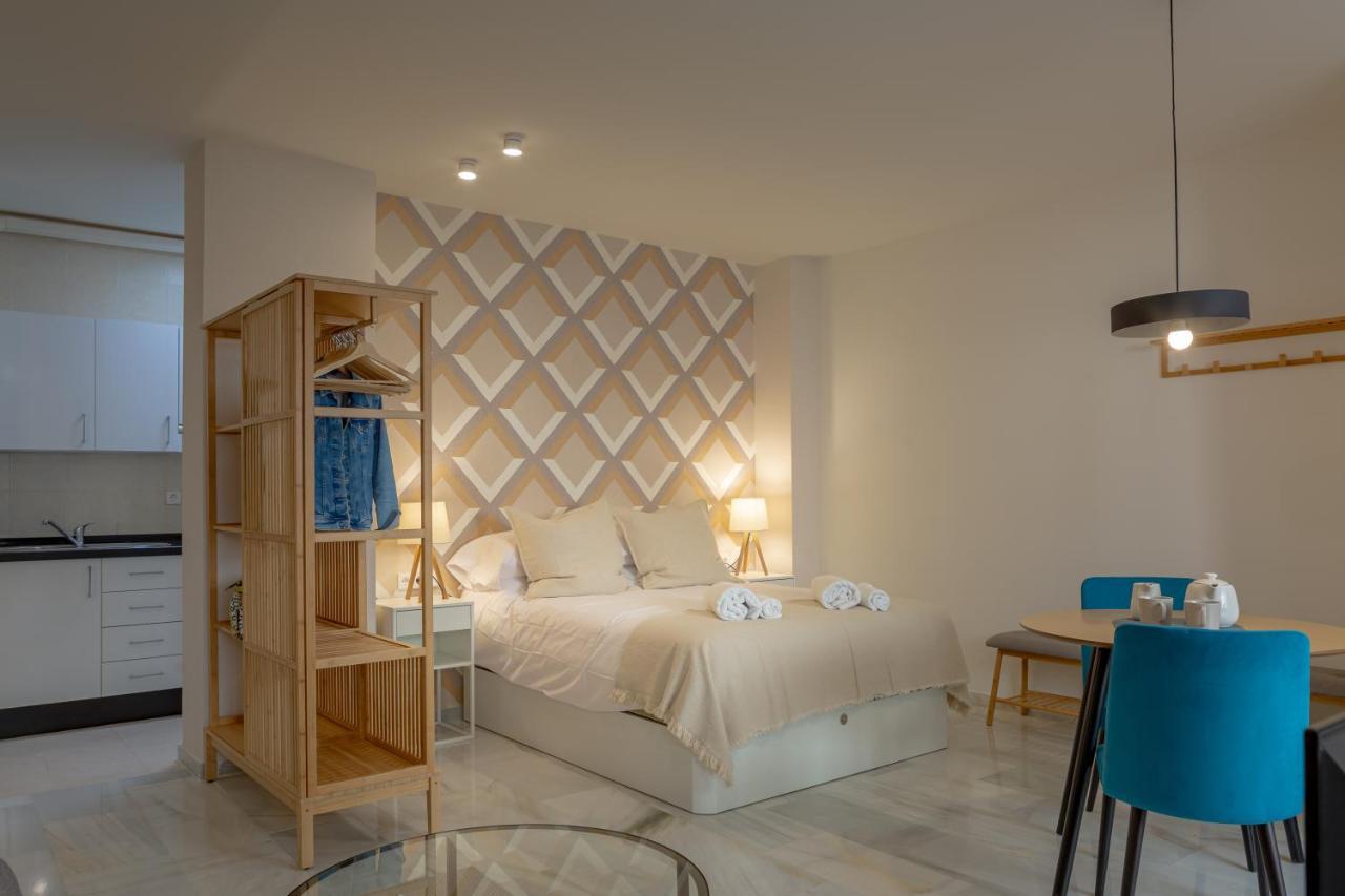 Teatro Suites Malaga Playa מראה חיצוני תמונה
