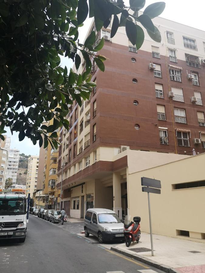 Teatro Suites Malaga Playa מראה חיצוני תמונה